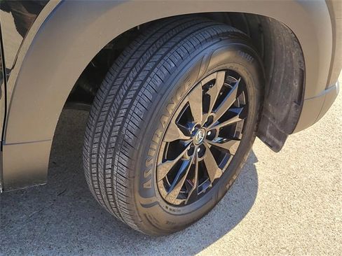 Used 2025 MAZDA CX-50 AWD 2.5 Hybrid w/ Premium Pkg image 6