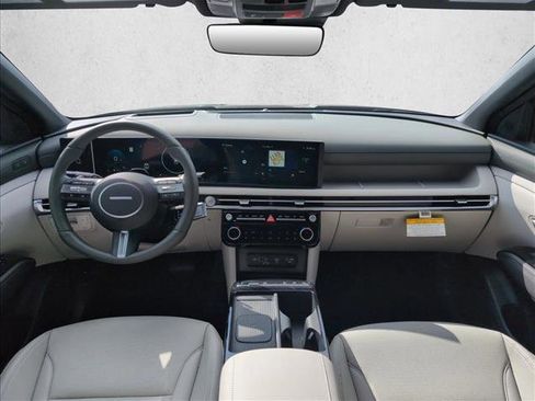 Certified 2025 Hyundai Tucson Limited image 21