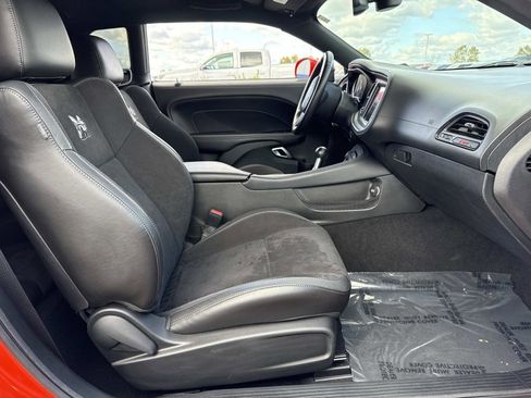 Used 2023 Dodge Challenger R/T Scat Pack w/ Plus Package image 16