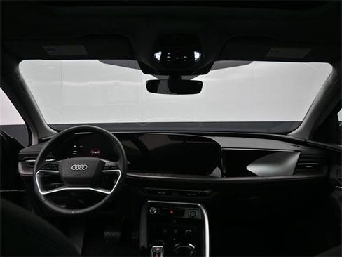 Certified 2025 Audi Q5 Premium Plus w/ Premium Plus image 29