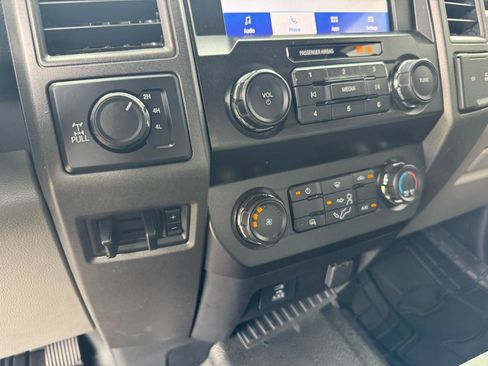 Used 2020 Ford F250 XL w/ STX Appearance Package AWD/4WD image 10