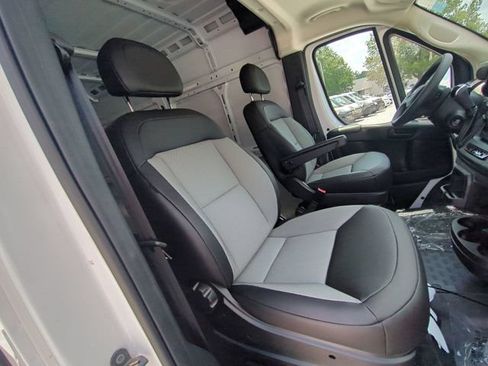 New 2026 RAM ProMaster 3500 w/ Convenience Group FWD image 29