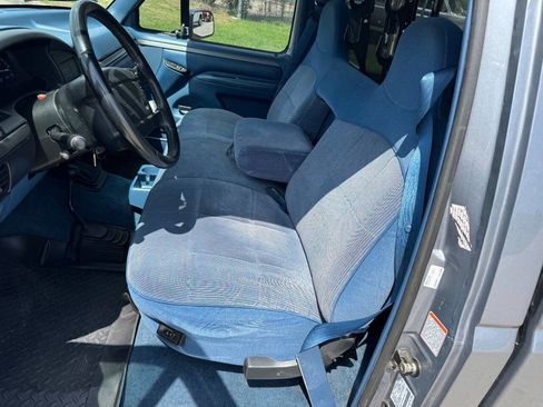 Used 1995 Ford F150 4x4 Regular Cab image 33