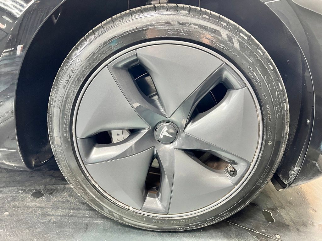 Used 2023 Tesla Model 3 Standard Range RWD image 25