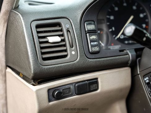 Used 1994 Acura Legend GS FWD image 38