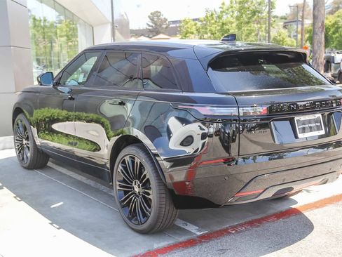New 2026 Land Rover Range Rover Velar Dynamic SE image 4