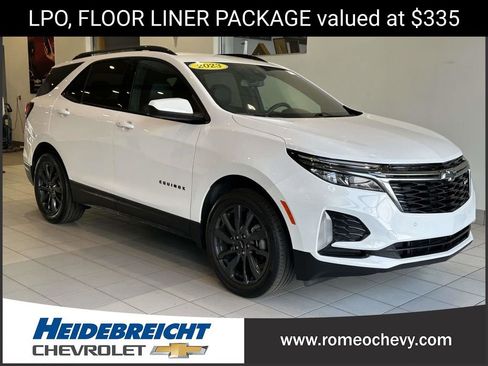 Certified 2023 Chevrolet Equinox RS w/ LPO, Floor Liner Package image 1