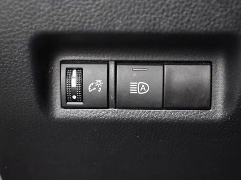 Used 2023 Toyota RAV4 LE image 22