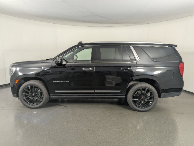 Used 2024 GMC Yukon Denali AWD/4WD image 5