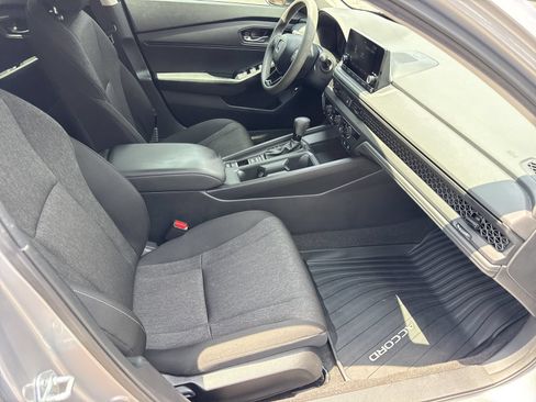 Used 2024 Honda Accord LX image 25