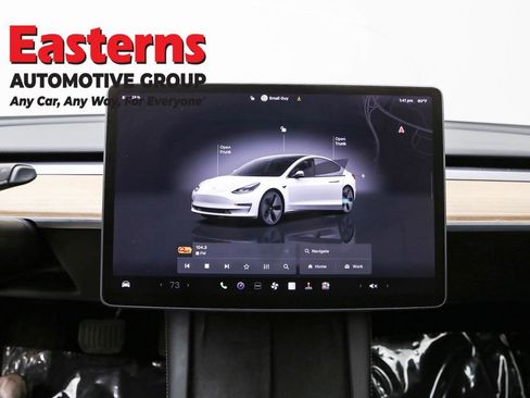 Used 2023 Tesla Model 3 Standard Range image 12