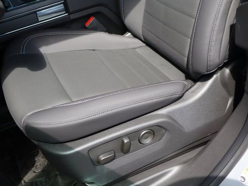 New 2026 GMC Hummer EV SUV AWD/4WD image 12