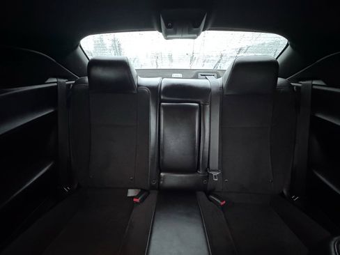 Used 2022 Dodge Challenger GT w/ Plus Package image 17