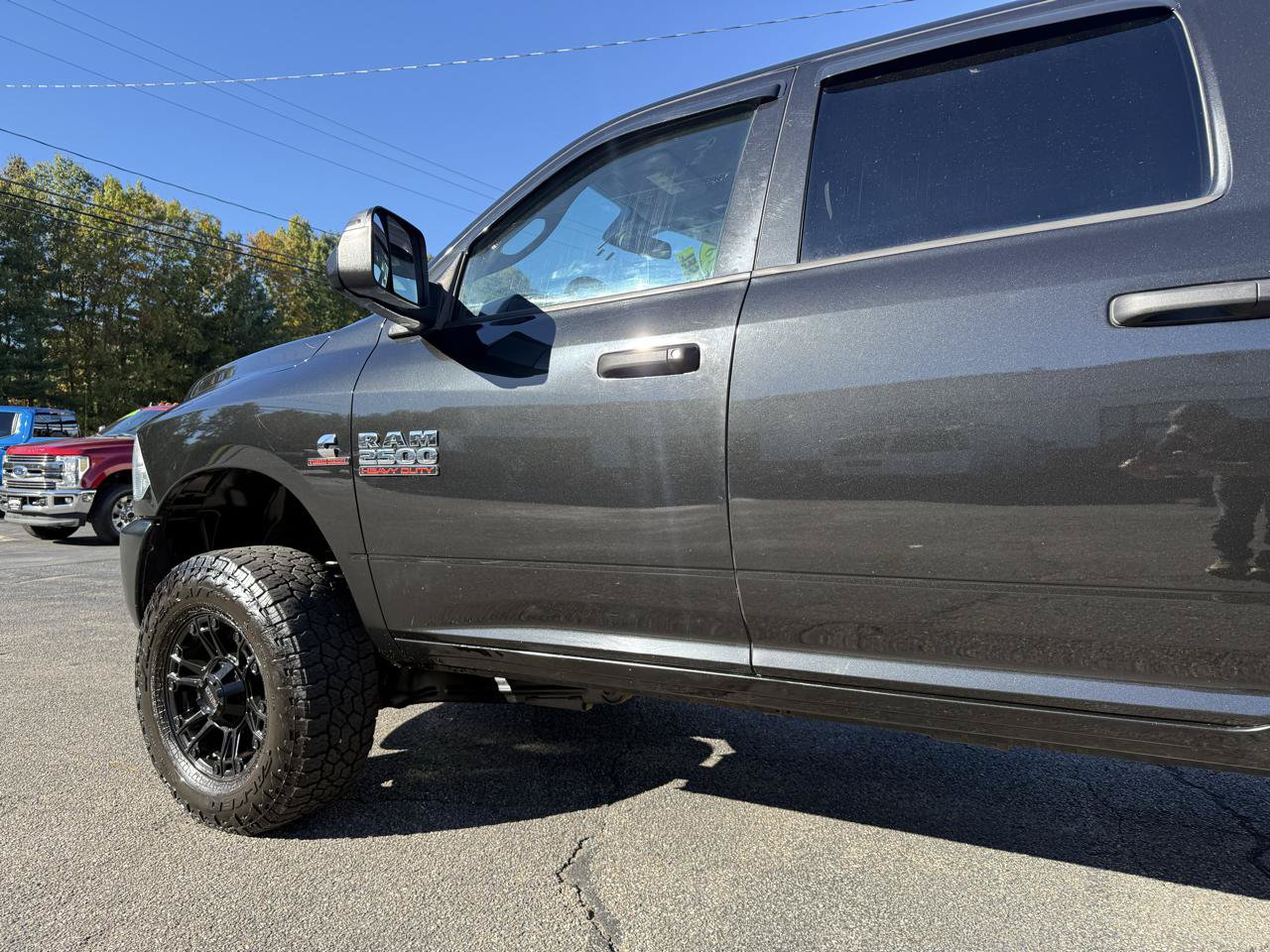 Used 2018 RAM 2500 Tradesman w/ Chrome Appearance Group AWD/4WD image 6