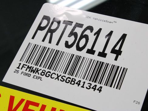Used 2025 Ford Explorer ST AWD/4WD image 35
