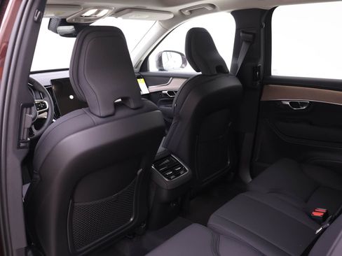 New 2026 Volvo XC90 B6 Core w/ Protection Package Premier AWD/4WD image 13