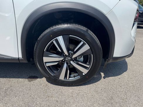 Used 2026 Nissan Rogue SL AWD/4WD image 33