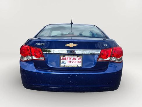 Used 2012 Chevrolet Cruze LT FWD image 5