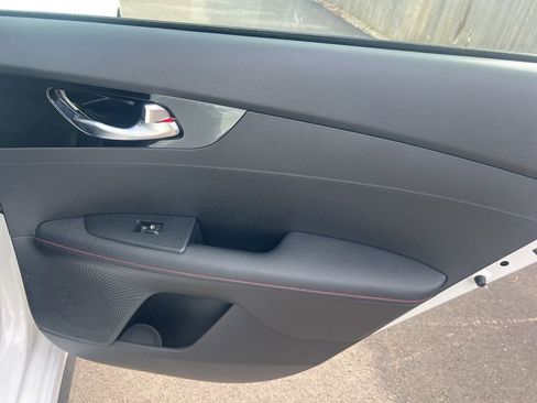 Certified 2023 Kia Forte GT w/ GT2 Package image 17