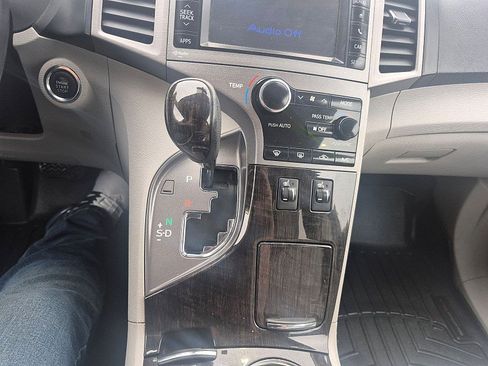 Used 2014 Toyota Venza XLE AWD/4WD image 11