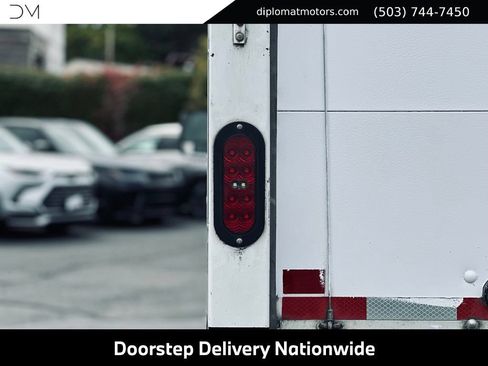 Used 2021 Chevrolet Express 4500 Extended w/ Power Convenience Package RWD image 15
