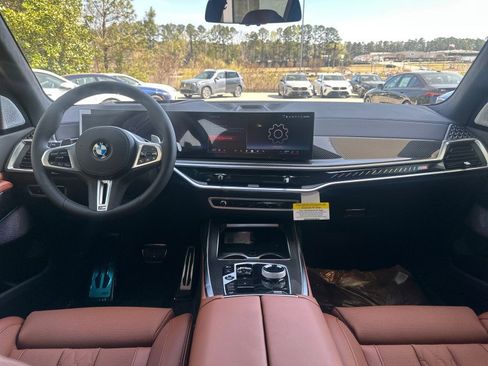 New 2026 BMW X7 M60i image 26