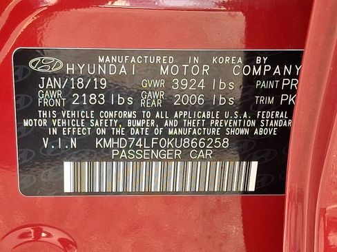 Used 2019 Hyundai Elantra SE w/ Winter Weather Package image 27