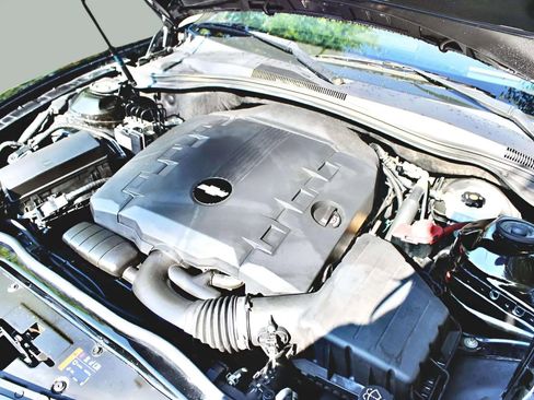 Used 2011 Chevrolet Camaro LT w/ RS Package image 33