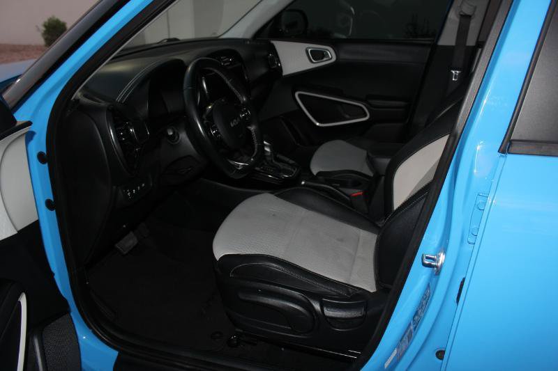 Used 2024 Kia Soul GT-Line FWD image 12