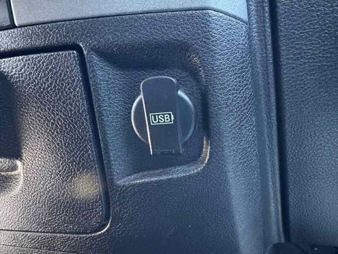 Used 2017 RAM 1500 Express AWD/4WD image 20