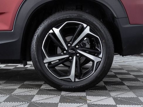 Used 2023 Chevrolet TrailBlazer RS w/ Sun and Liftgate Package FWD image 47