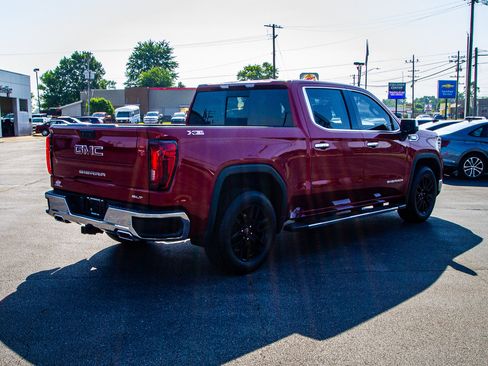 Used 2023 GMC Sierra 1500 SLT w/ SLT Premium Plus Package AWD/4WD image 7