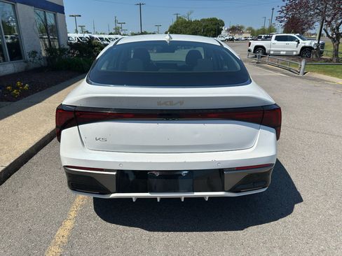 Used 2025 Kia K5 LXS image 6