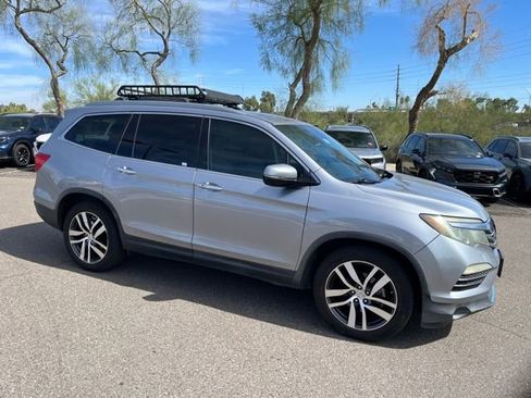Used 2016 Honda Pilot Elite image 7