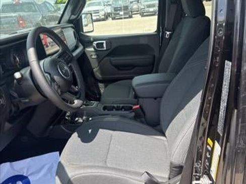 New 2025 Jeep Wrangler Unlimited Sport image 9