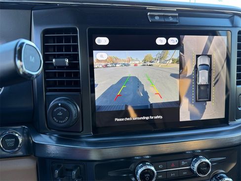 New 2026 Ford F350 Lariat w/ Lariat Premium Package image 29