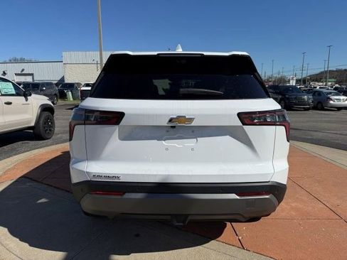 New 2026 Chevrolet Equinox LT w/ Safety and Technology Package FWD image 5