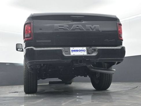 New 2026 RAM 2500 Big Horn AWD/4WD image 44