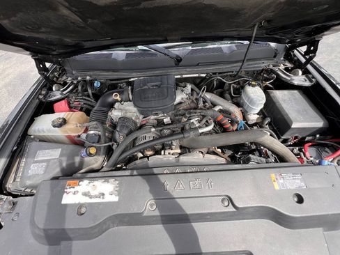 Used 2011 Chevrolet Silverado 3500 LT AWD/4WD image 29