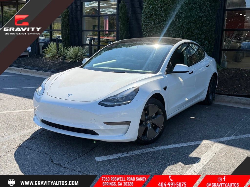 Used 2021 Tesla Model 3 Standard Range Plus RWD image 1