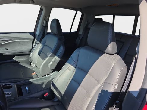Used 2023 Honda Ridgeline RTL-E image 10
