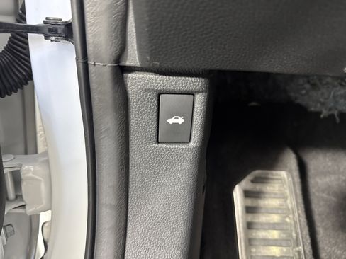 Certified 2023 Honda Accord Sport image 25