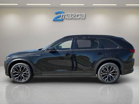 New 2025 MAZDA CX-70 Plug-In Hybrid w/ Premium Plus image 2