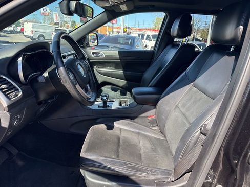 Used 2015 Jeep Grand Cherokee Altitude image 7