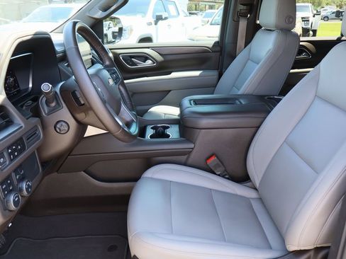 Used 2023 Chevrolet Tahoe LT w/ Luxury Package image 22