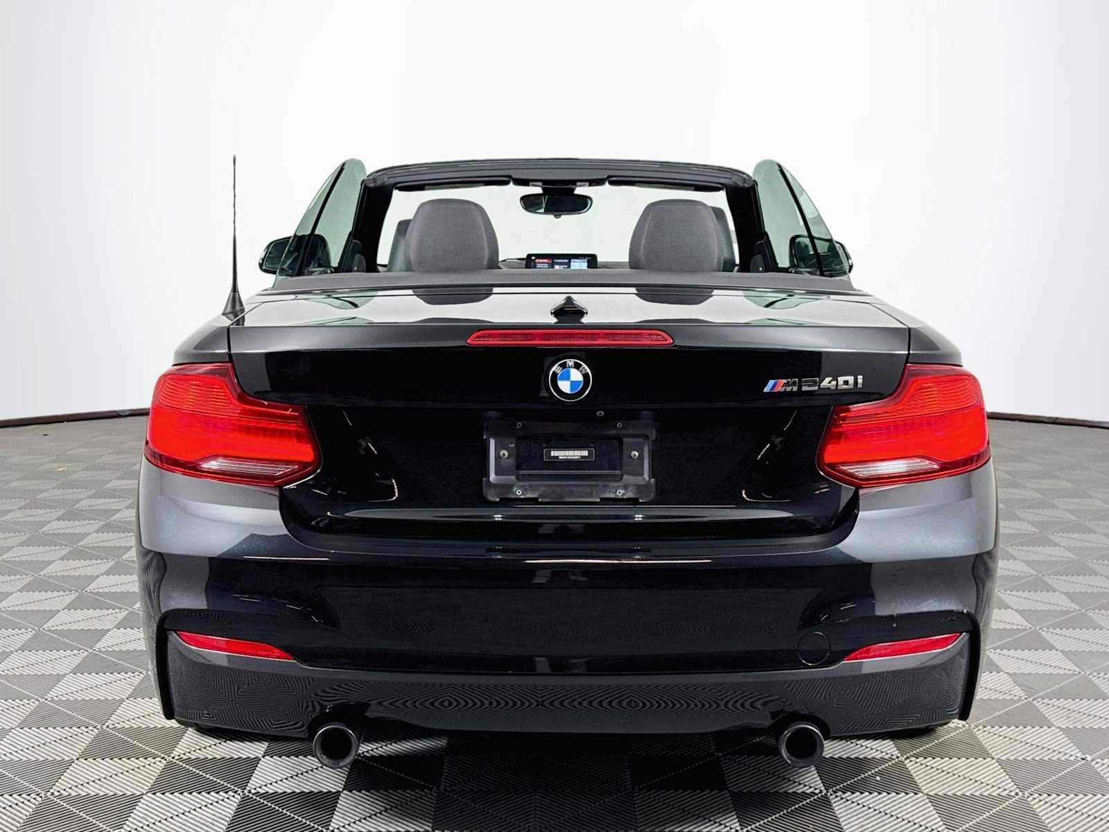 Used 2018 BMW M240i Convertible RWD image 6