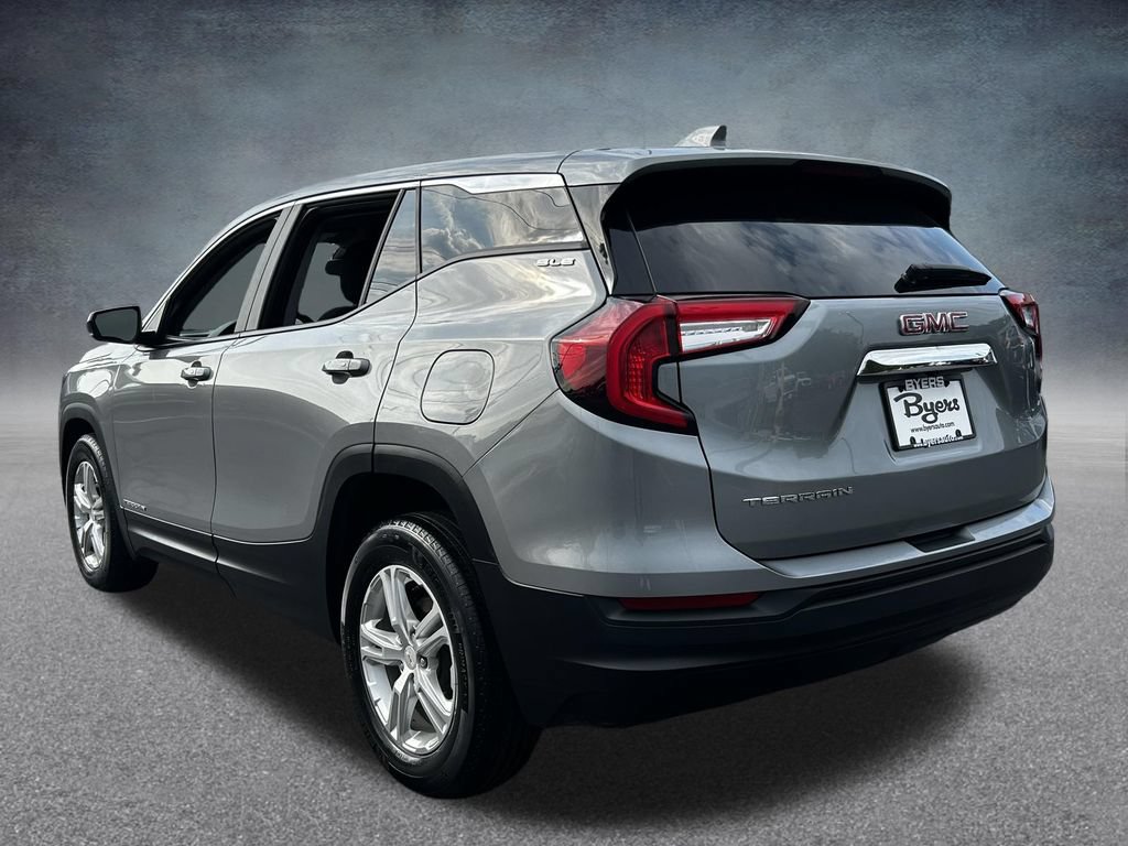Used 2023 GMC Terrain SLE FWD image 5