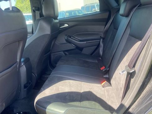 Used 2017 Ford Focus RS AWD/4WD image 11