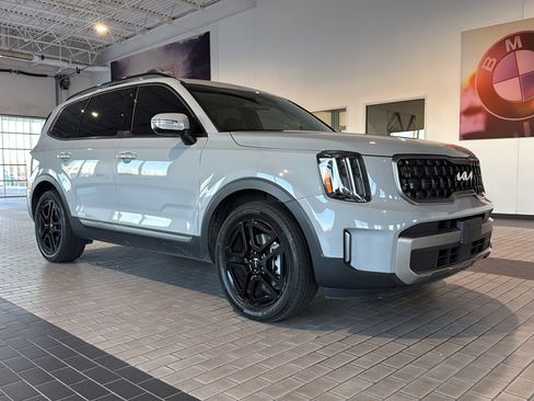 Used 2023 Kia Telluride EX X-Line image 3