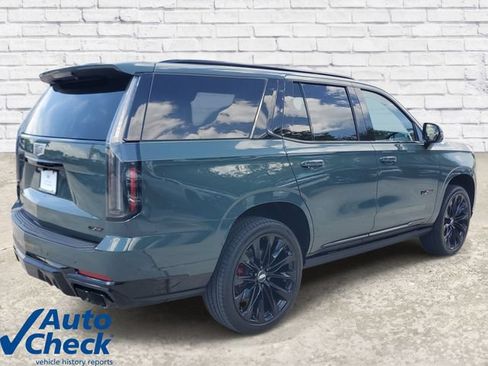 Used 2026 Cadillac Escalade V w/ LPO, ONYX Package AWD/4WD image 4